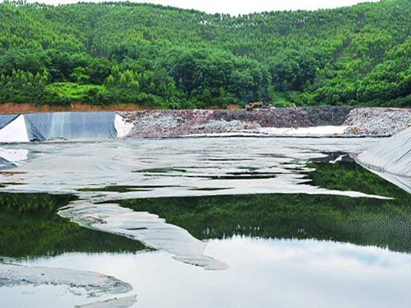 機(jī)織土工布在加固、防沖蝕等高韌性途中的應(yīng)用研究